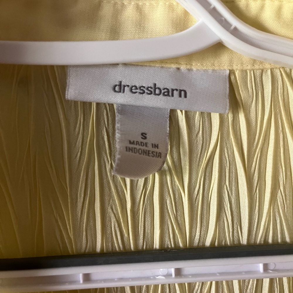 Sheer button up - Picture 3 of 5